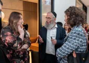 Assistant Minister for Mental Health and Suicide Prevention, Emma McBride, Rabbi Mendel Kastel and Allegra Spender MP at the opening of the new Mental health Centre in Bondi